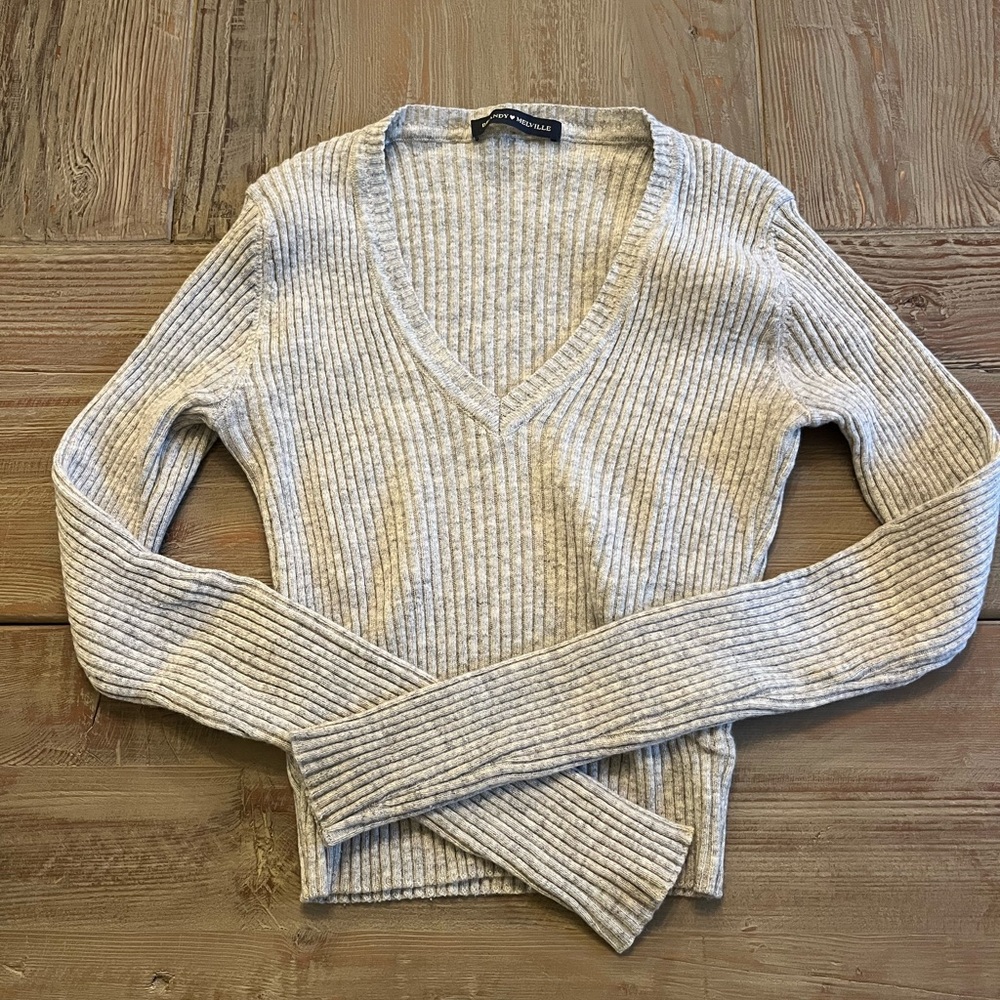 Brandy Melville Sweater